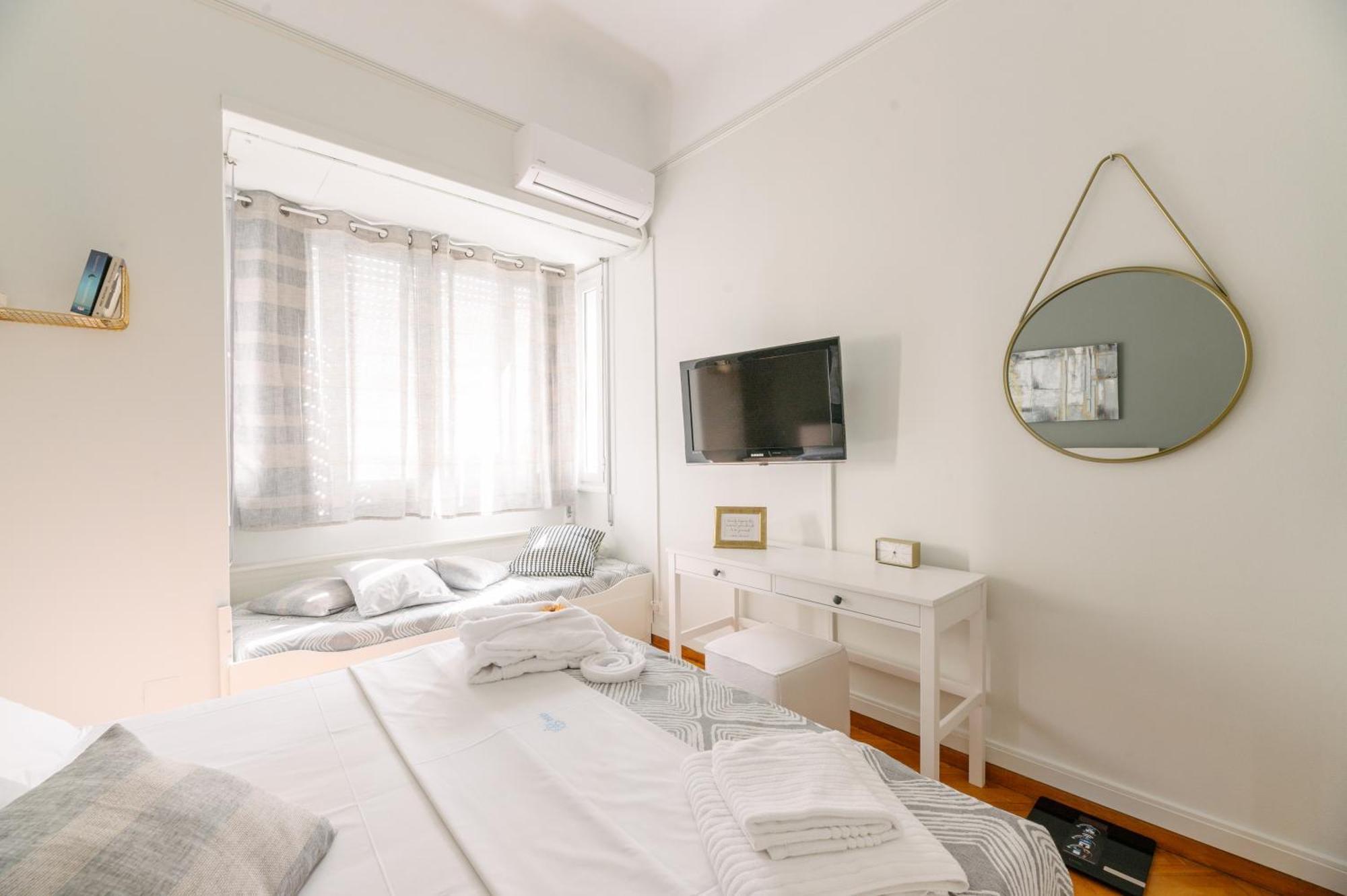 Ourania By Heloni Apartments Athen Eksteriør bilde