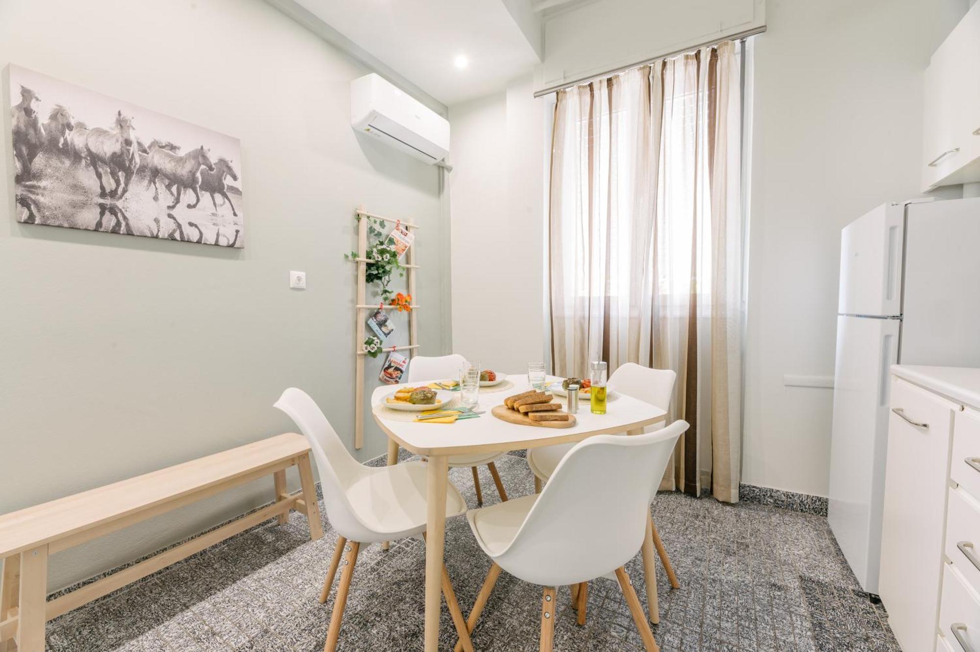 Ourania By Heloni Apartments Athen Eksteriør bilde